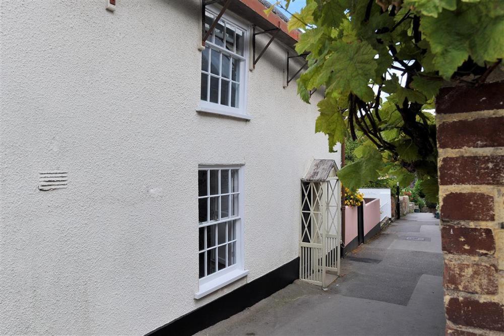 The Nest Villa Lyme Regis Exterior photo
